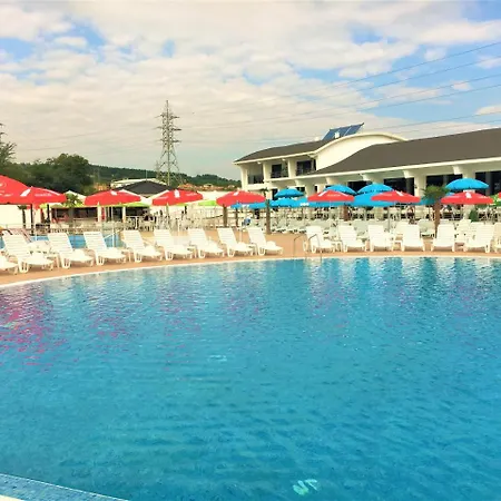 Hotel Aqua * Kŭrdzhali