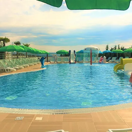 Hotel Aqua Resort