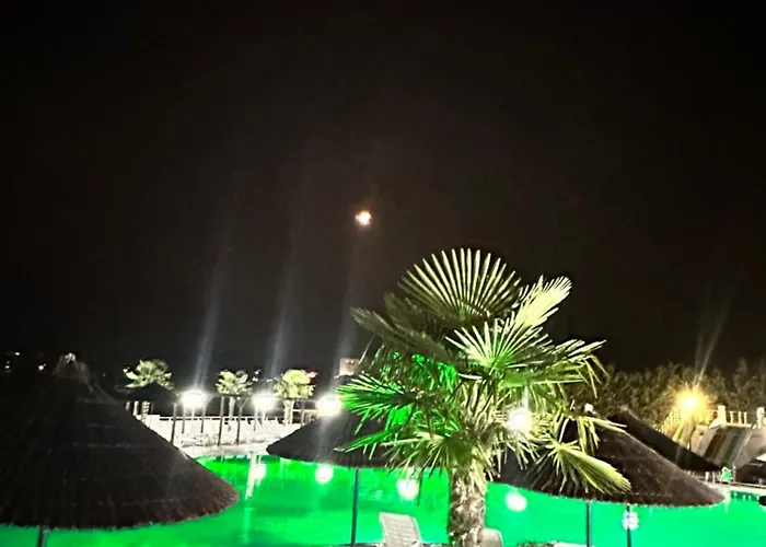 אתר נופש Komplex Aqua Kŭrdzhali