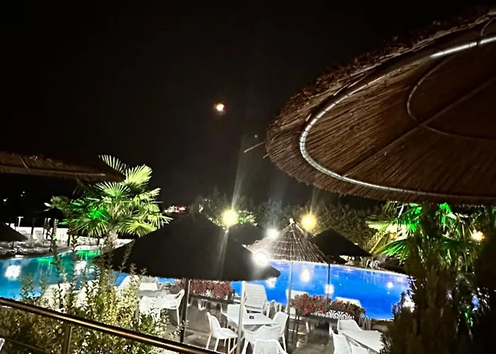 Komplex Aqua אתר נופש *